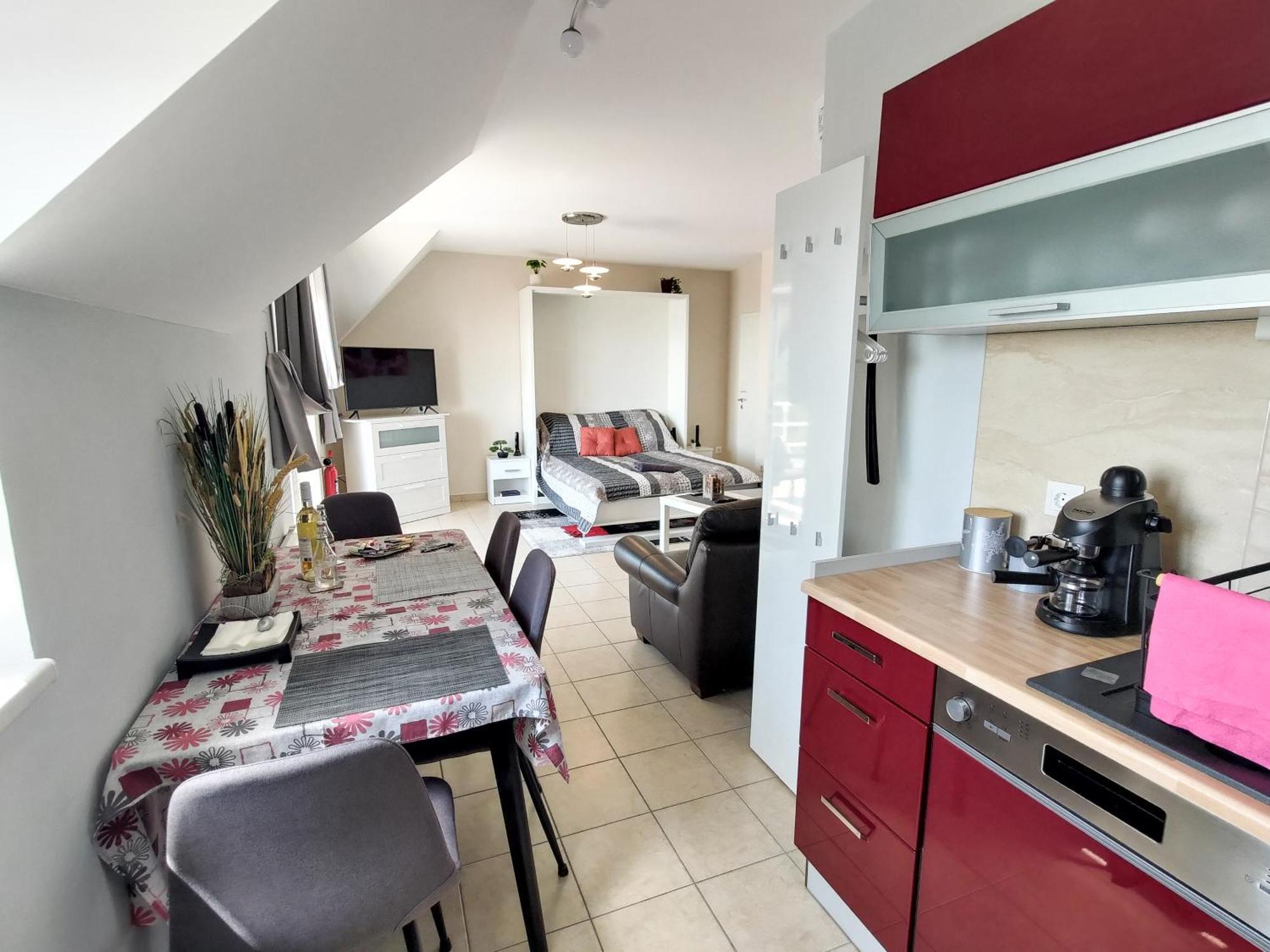 Fuegefa Apartman Balatonalmádi Buitenkant foto